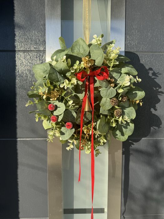 Wianek na drzwi z dzwonkiem,ozdoba dekoracja