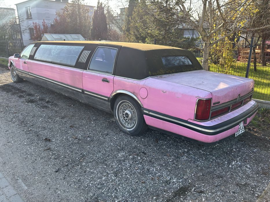 Lincoln Town Car Kristal 9 metrów