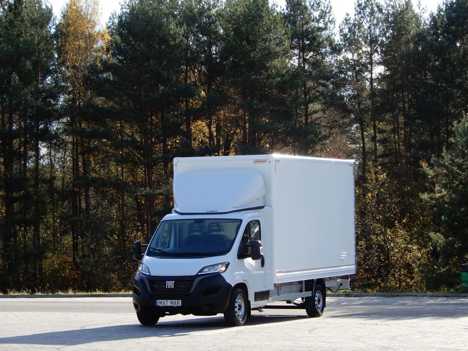 Fiat Ducato Serii 8 MAXI Wzmacniany 2.2 MultiJet3 H3-POWER 180 KM Meblowy Kontener 4535 mm Wysoki 2359 mm 9 E.Palet Stan Auta JAK NOWY OKAZJA  100 % Bezwypadkowy ! Lakier Oryginał ! Salon PL ! I Właściciel !