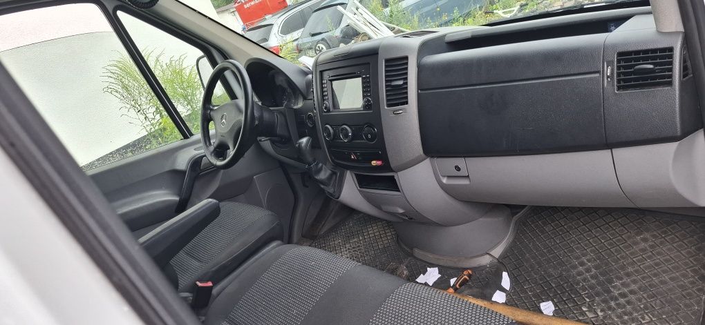 Mercedes spriner AUTOMAT MAXI kontener  AUTOMAT sprawny