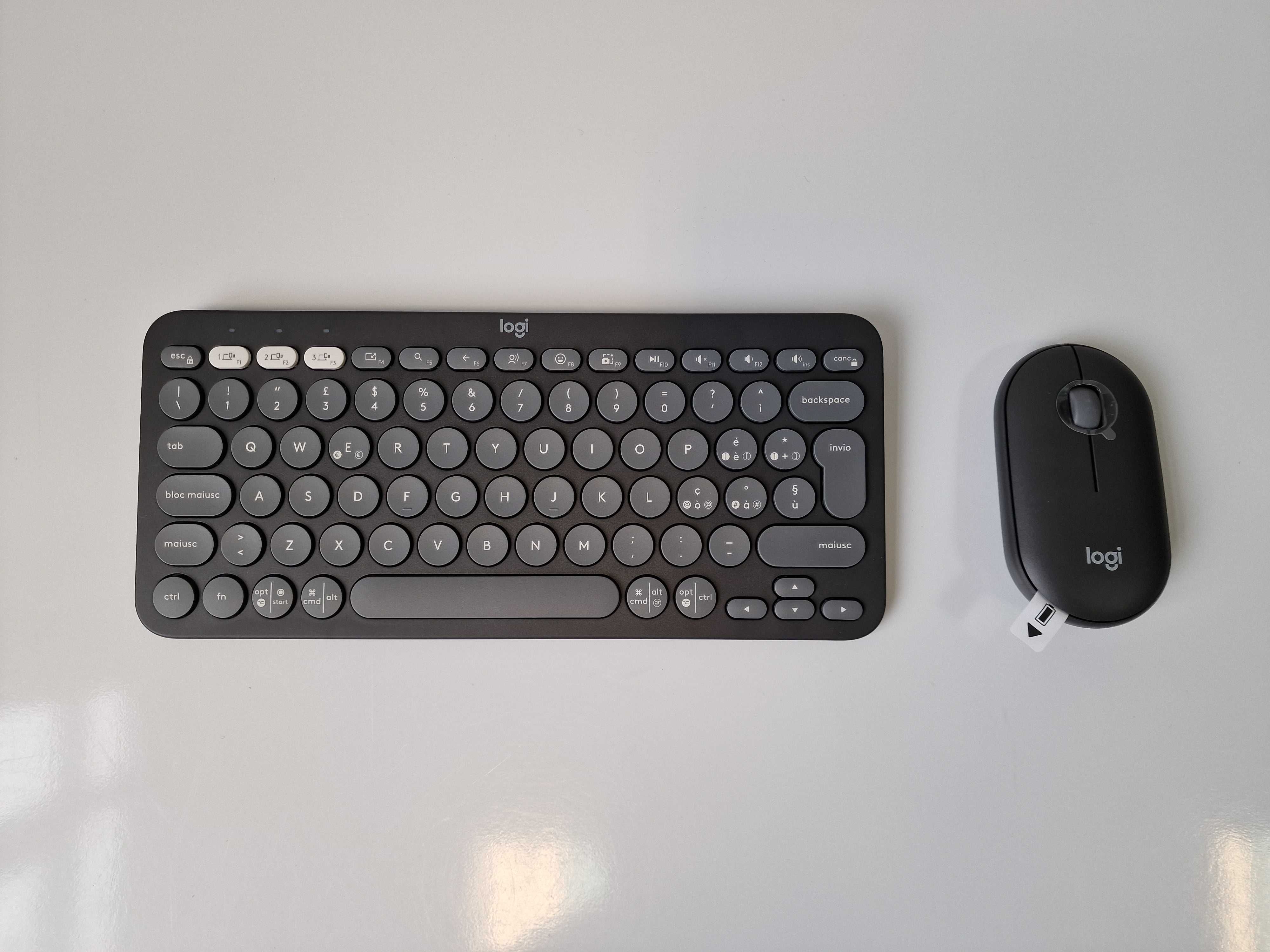 Logitech Pebble 2 Combo zestaw klawiatura + mysz grafitowy