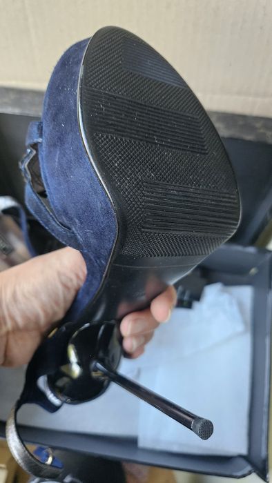 Босоніжки 38 розмір нові