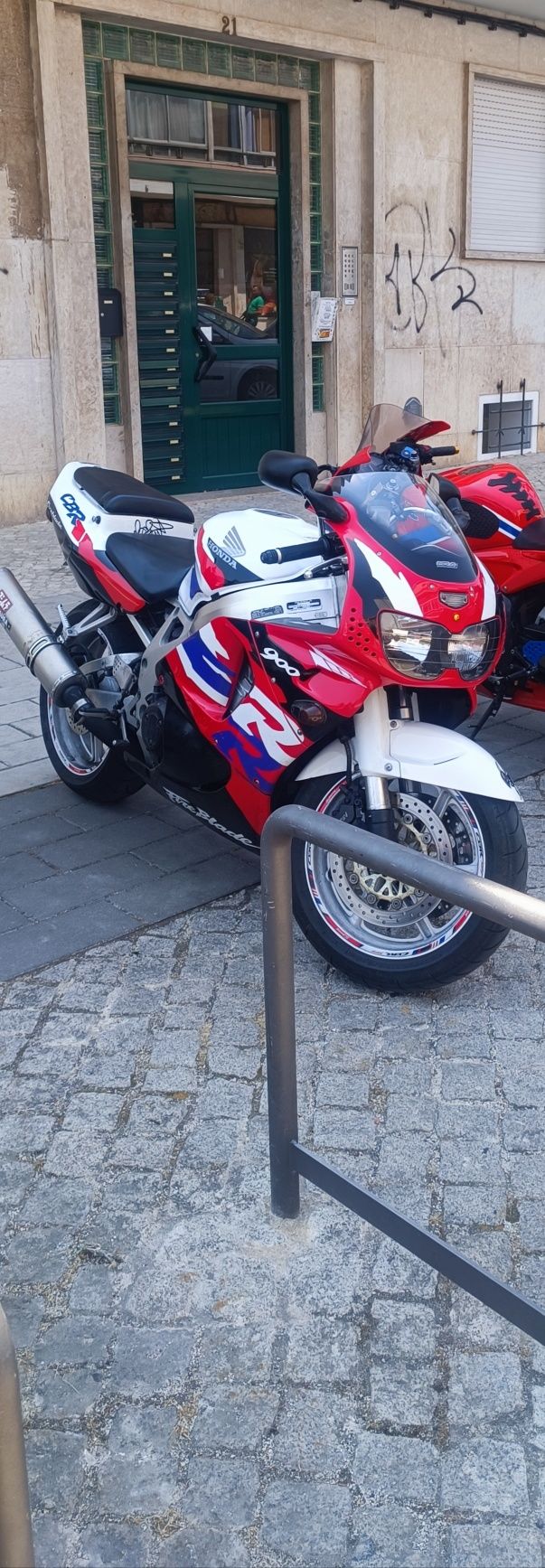 CBR 900 RR fireblade