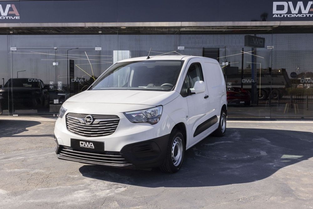 Opel Combo 1.5 CDTi L1H1 Enjoy