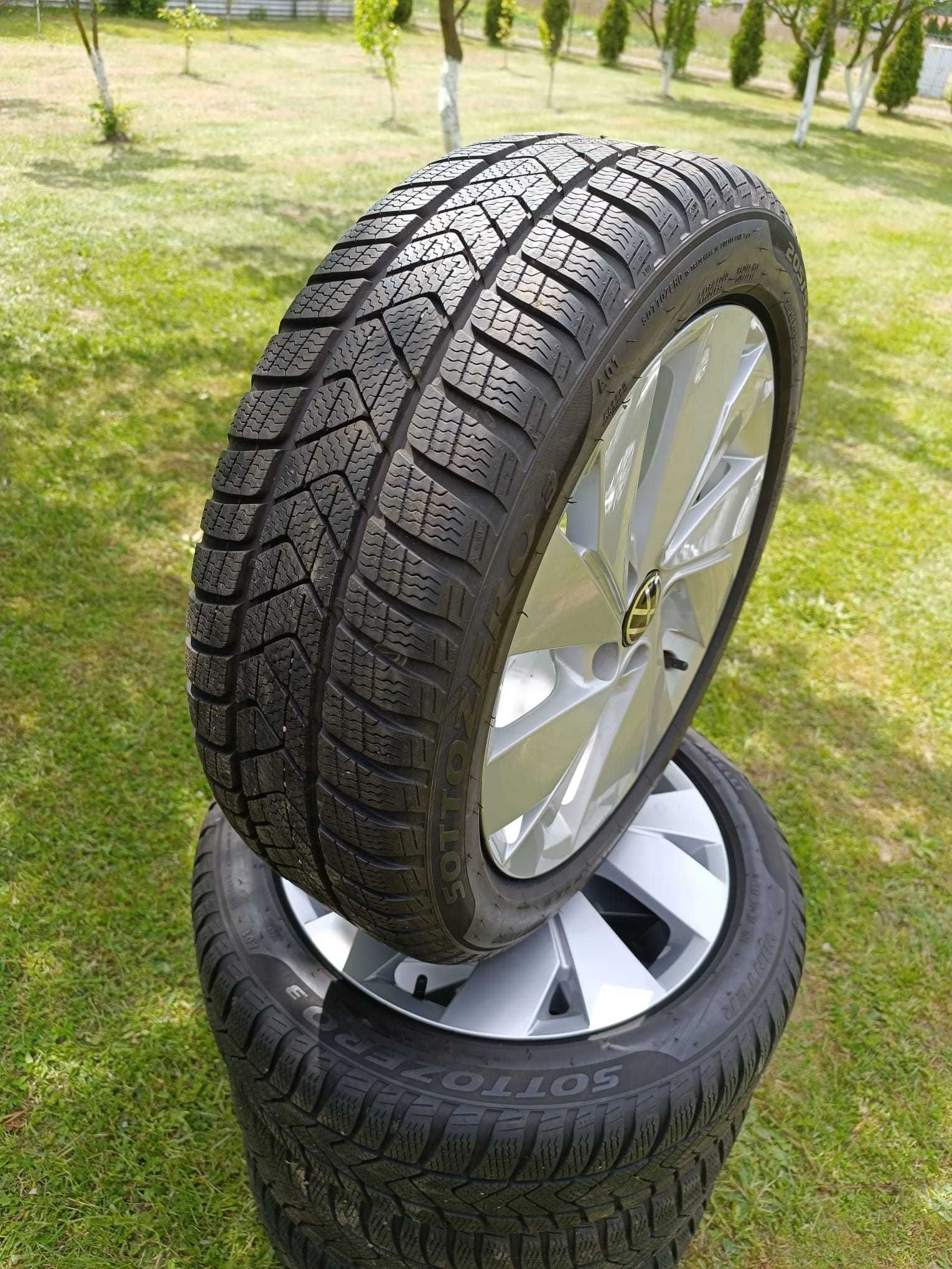 Koła Golf 8 205/50 R17 98H