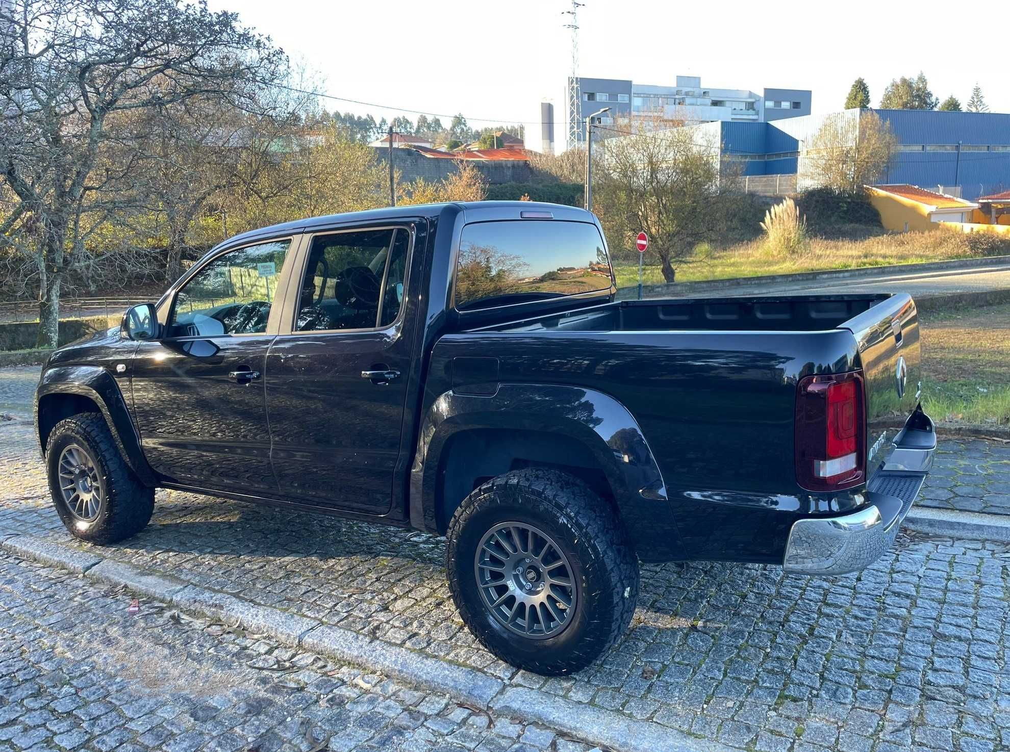 VW Amarok 3.0 TDI V6 256cv