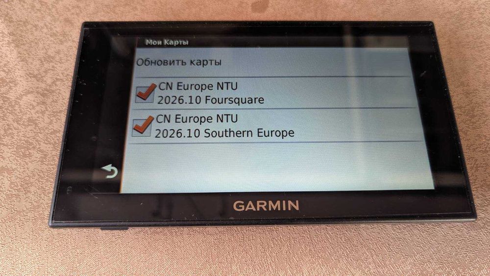 GPS-навігатор Garmin Nuvi 2699LMT + карти України і Європи