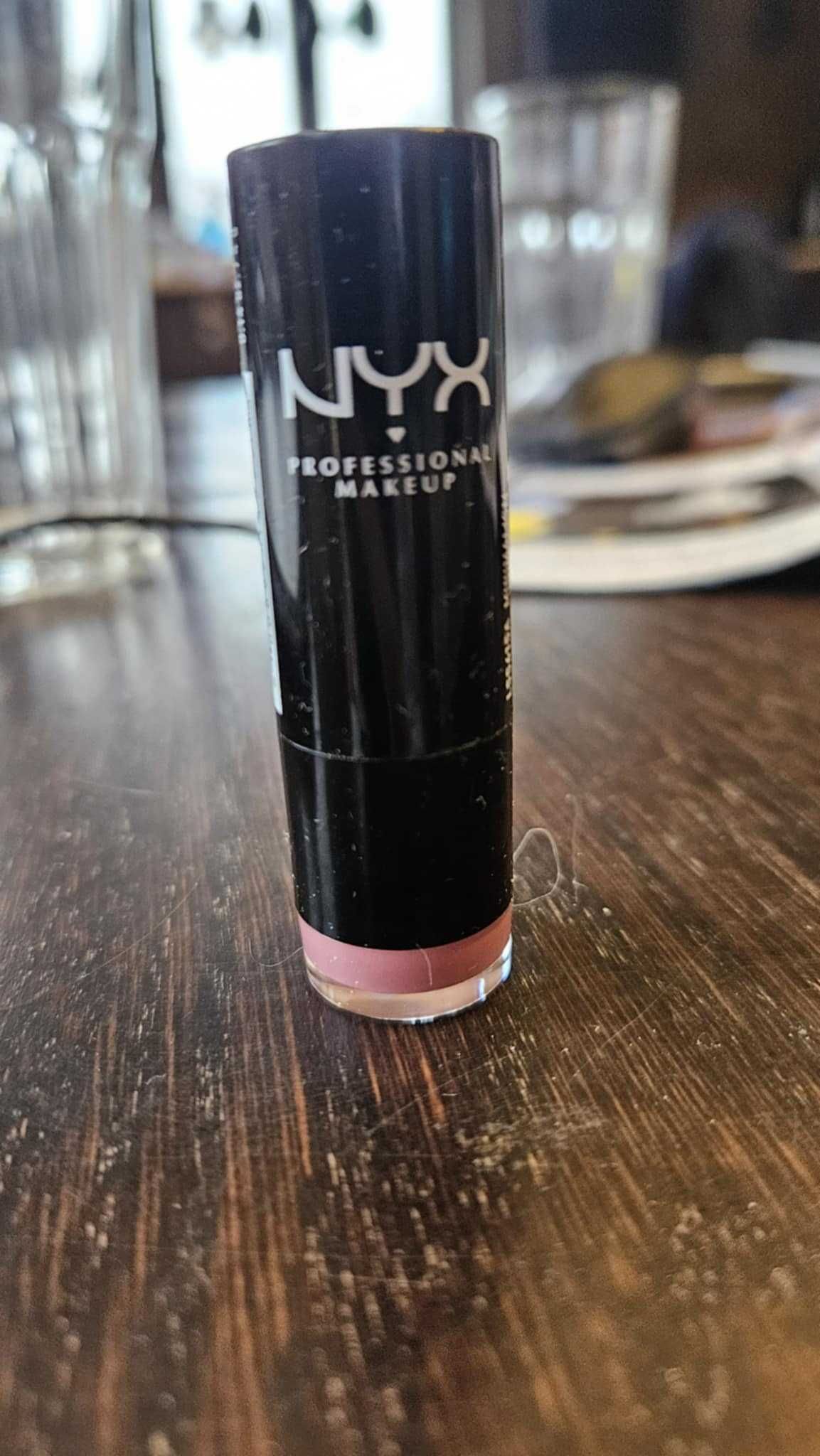 Pomadka NYX LSS615A Minimalism