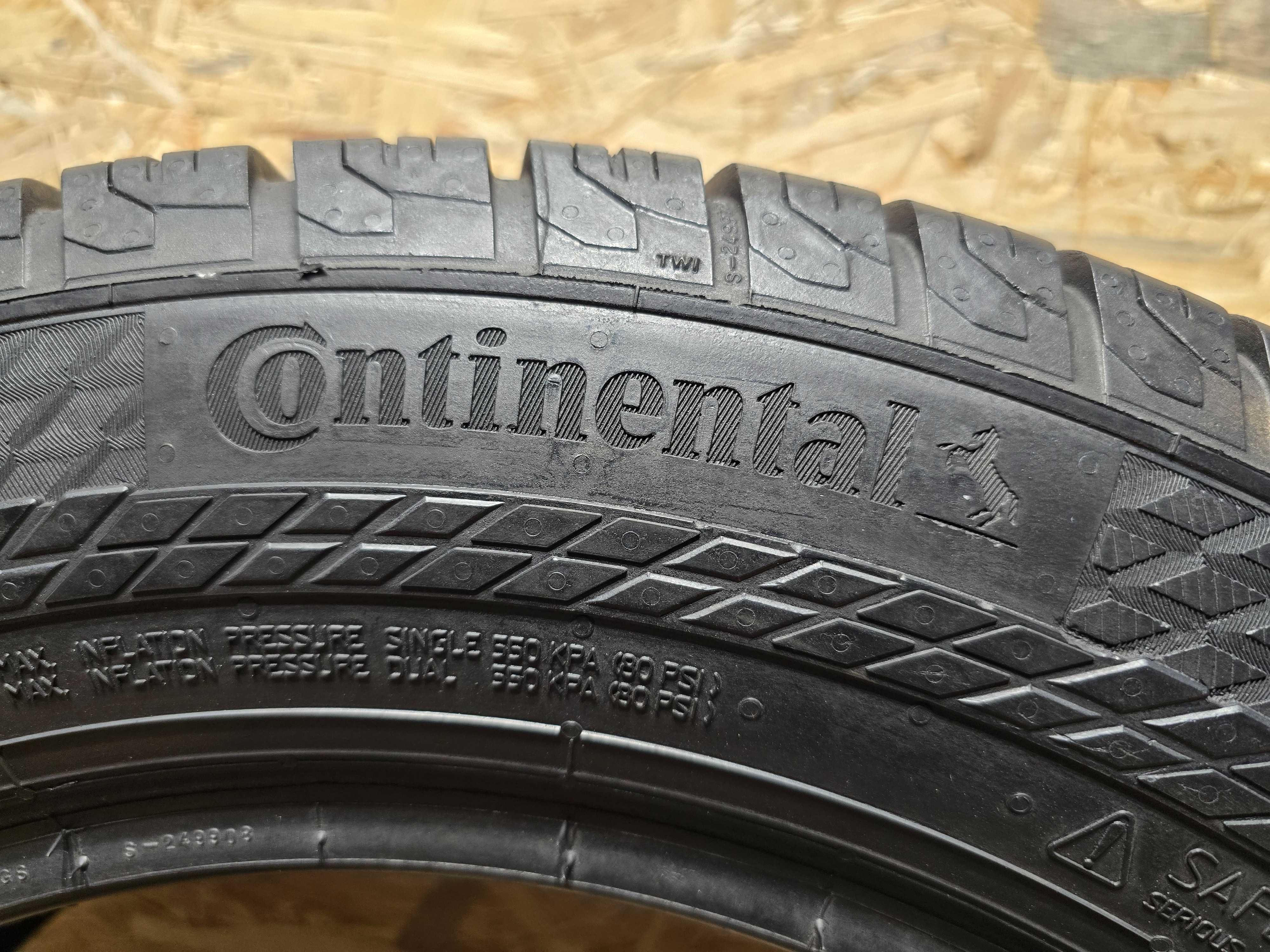 Opona pojedyńcza 205/65/16C Continental Van Contact 4 Season