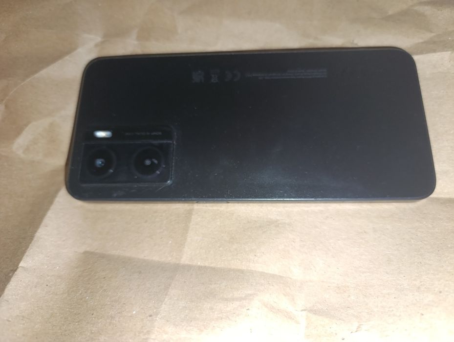 Телефон oppo A57s с коробкой