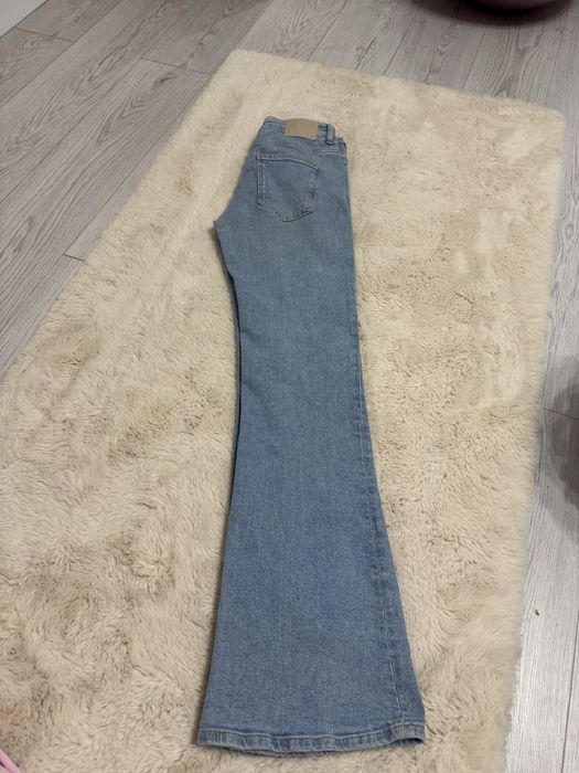 Секонд.Джинси Zara 38р