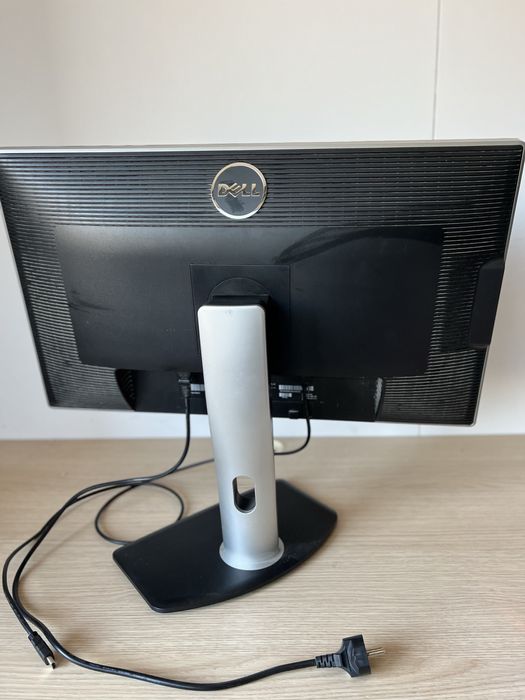 Monitor Dell U2713Hb 27'' 2560x1440 LED IPS HDMI DISPLAYPORT