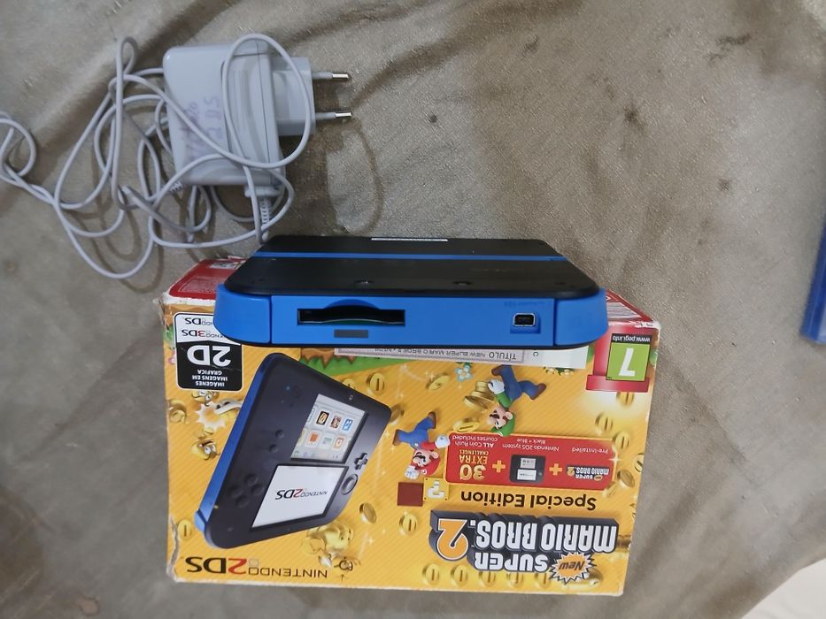 Nintendo 2DS Edição Especial
