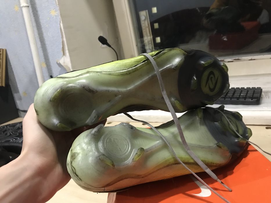Бутсы Nike phantom. Елитки, профи !