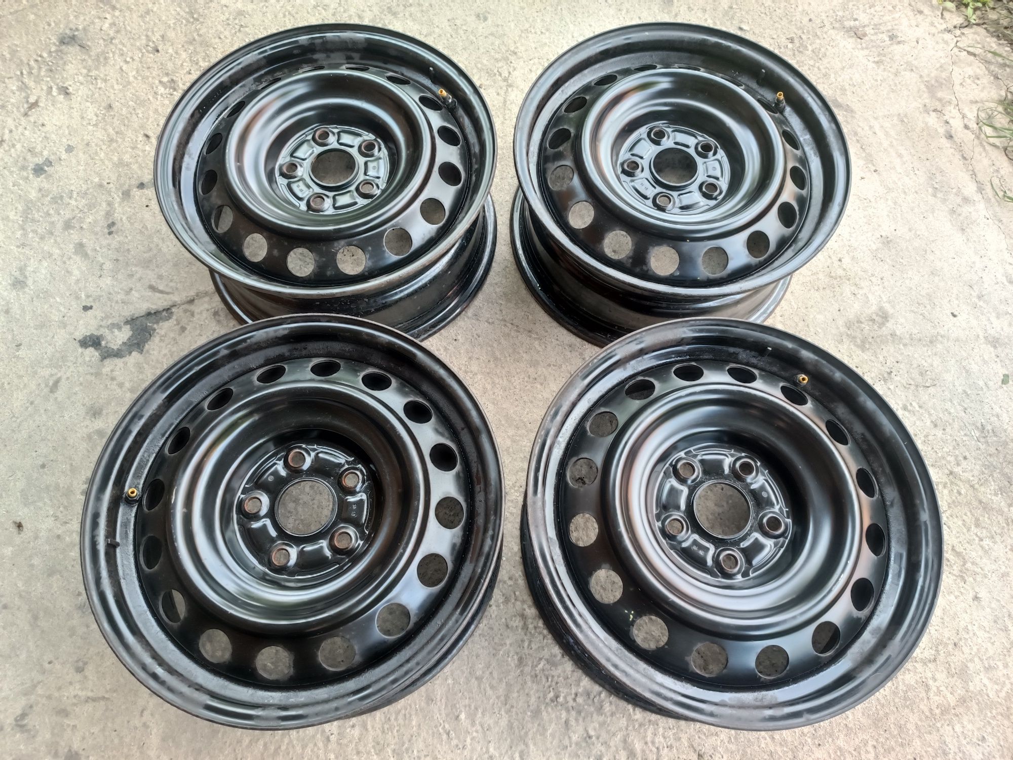 Металеві диски 5 114,3 R16 TOYOTA