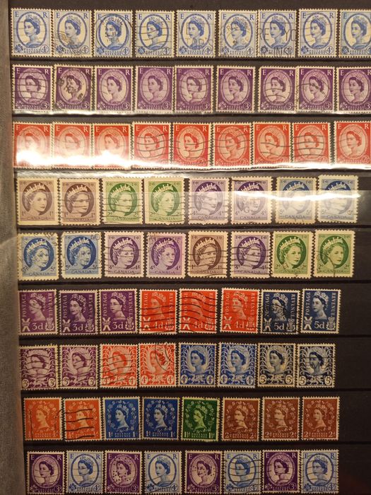 Zestaw starych znaczków Królowa Elżbieta