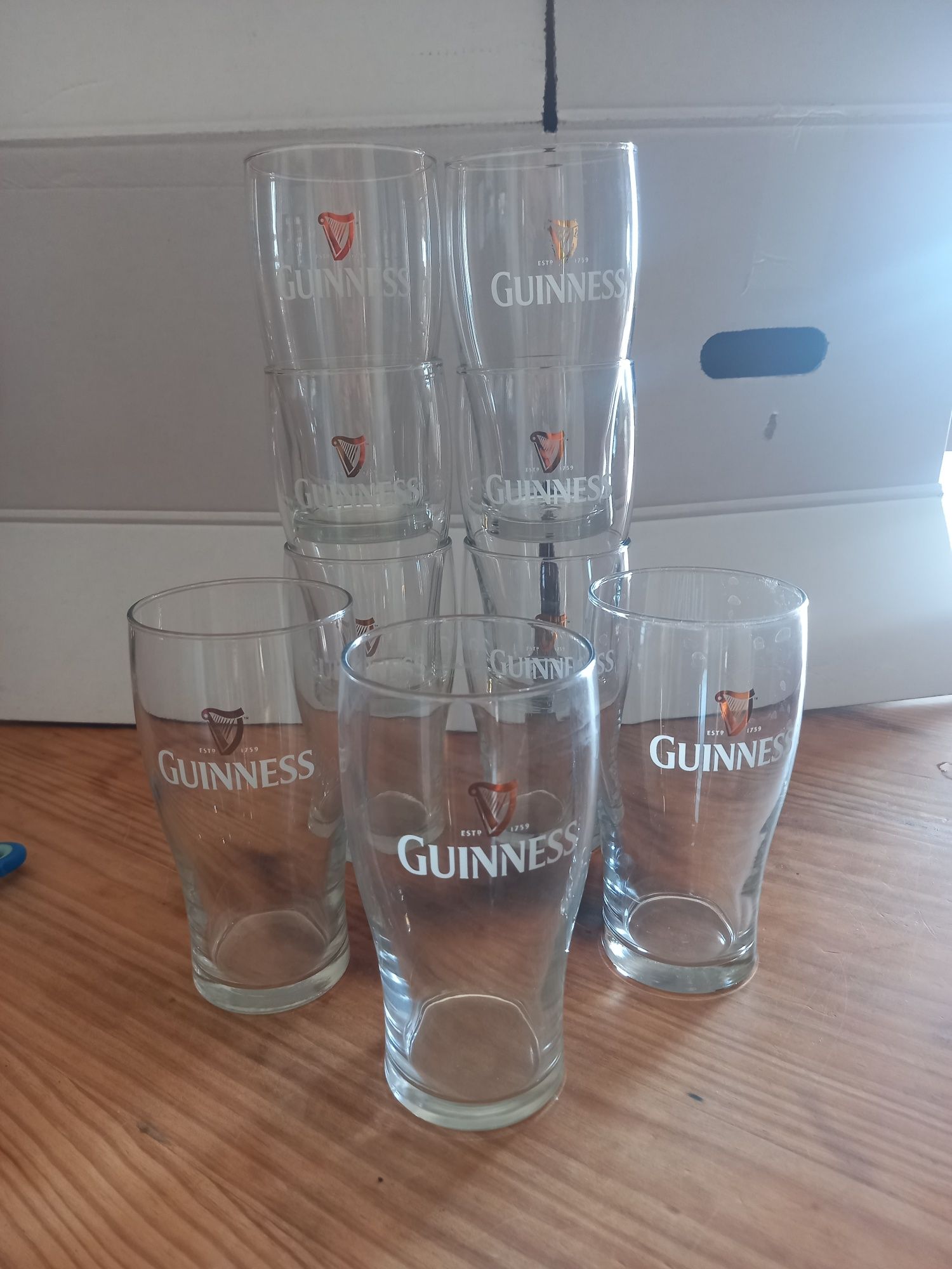 9 Guinness copos