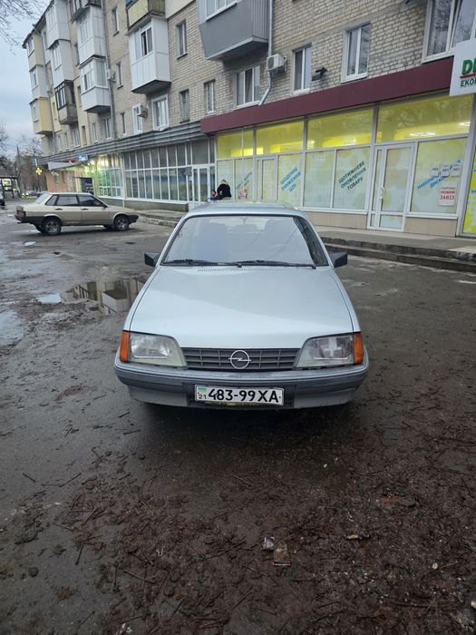 Opel Rekord E продам.