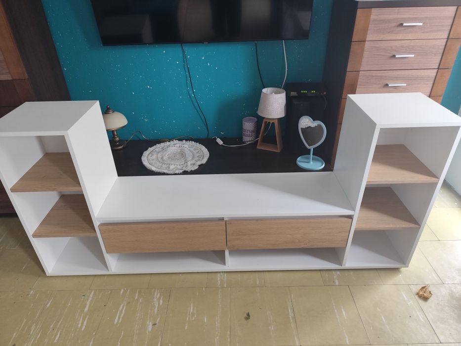 Biała Szafka RTV , stan idealny