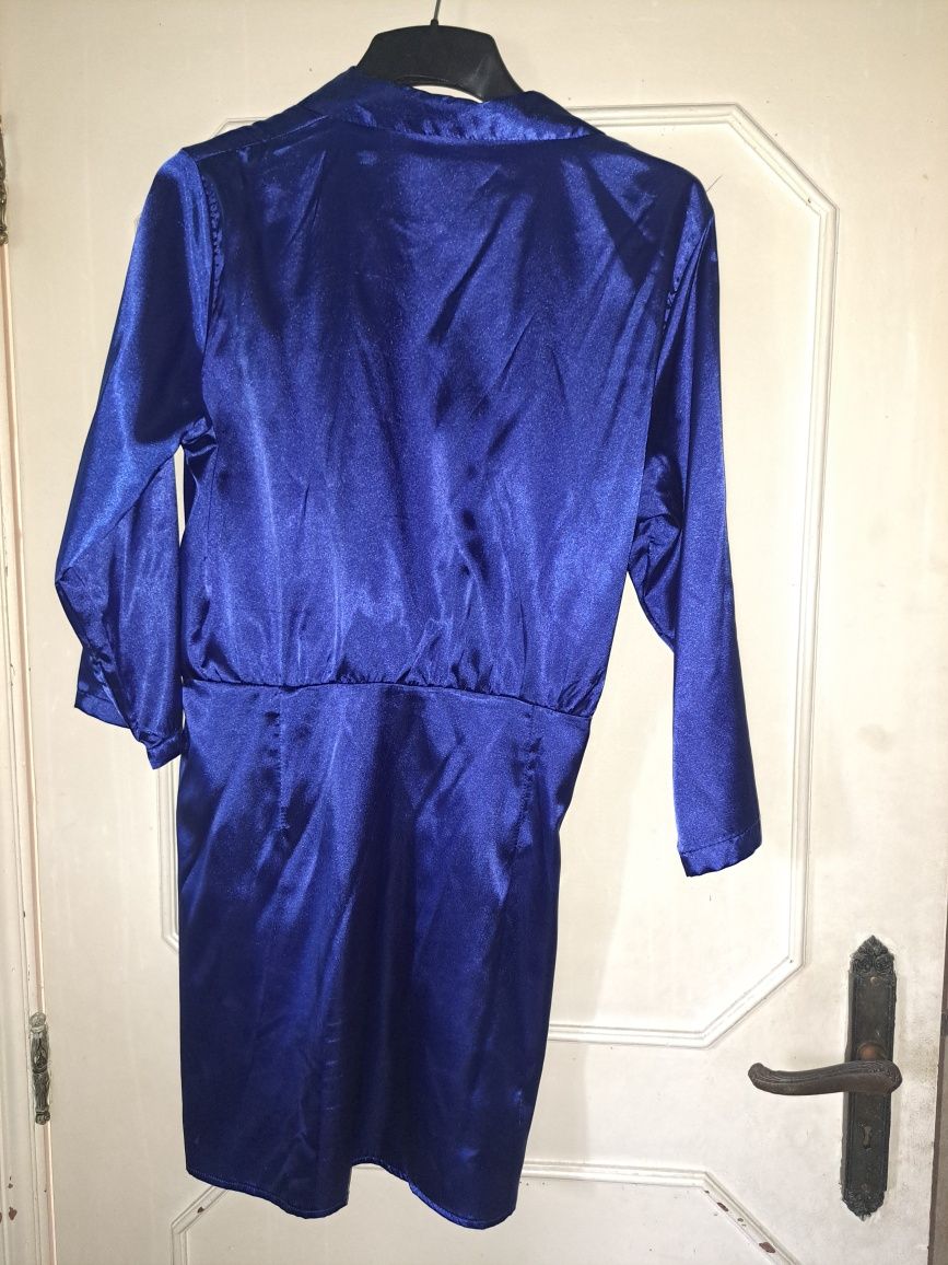 Vestido de cetim