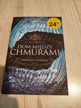 Dom między chmurami, C. Klobuch