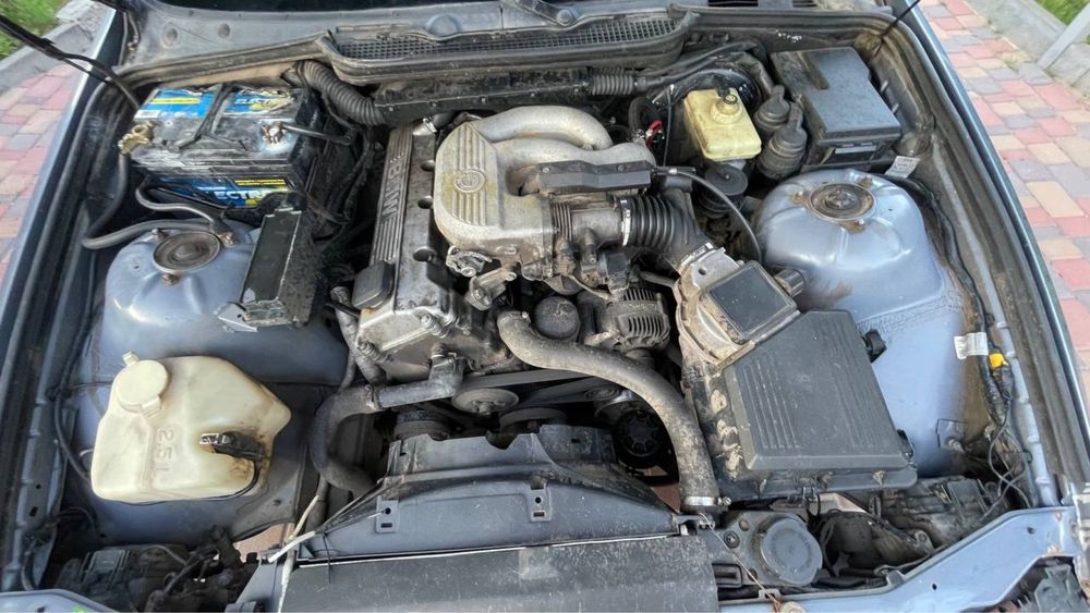 Bmw e36 1.8 avtomat на ходу