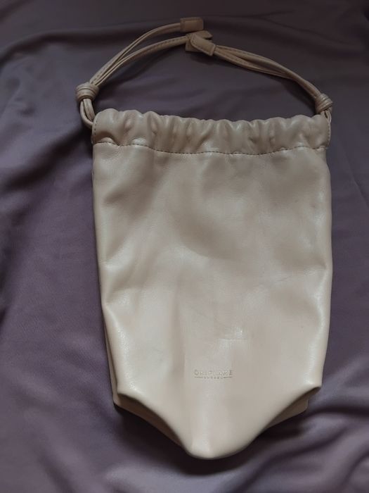 Woreczek ze skóry Oriflane