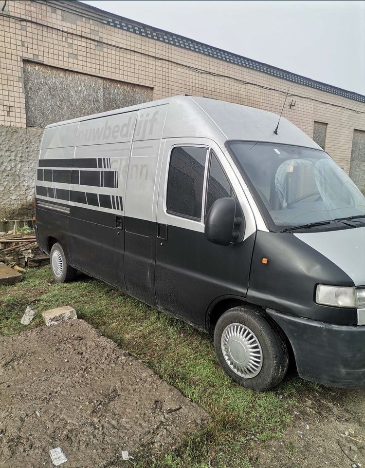 Fiat Ducato 2.8 дизель 2000 год