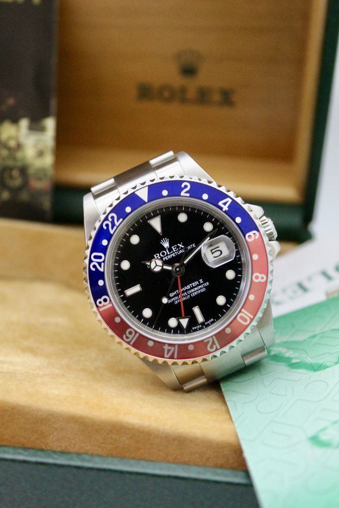 Rolex GMT II Pepsi