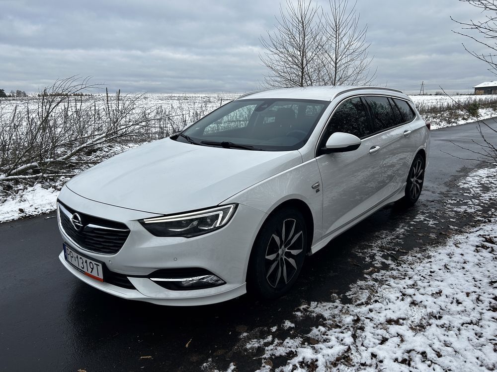 Wypożyczalnia samochodów osobowych wynajem aut OPEL INSIGNIA OPC ASTRA