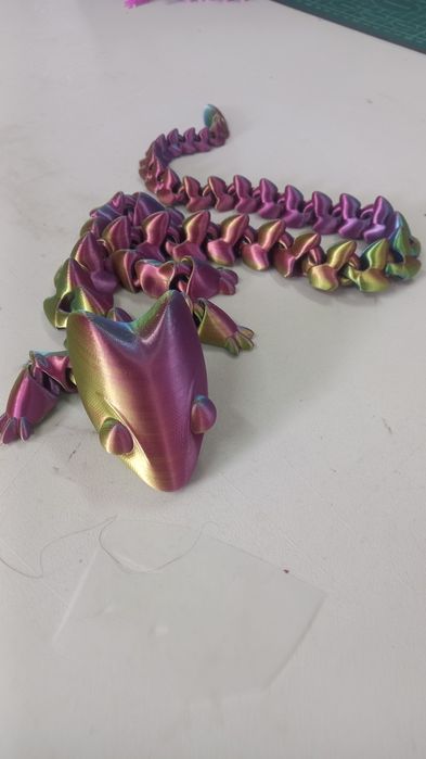 Impressao 3d dragão articulado