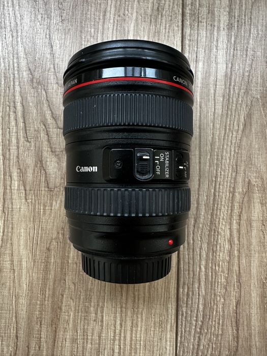 Обʼєктив Canon 24-105 1:4 L 77 mm EF