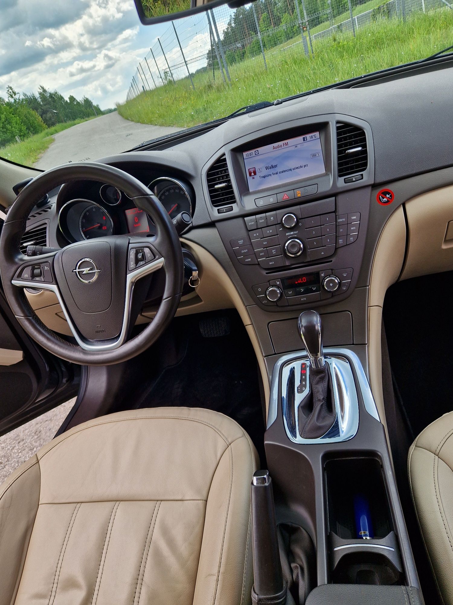 Opel Insignia 2.0T 220KM Automat