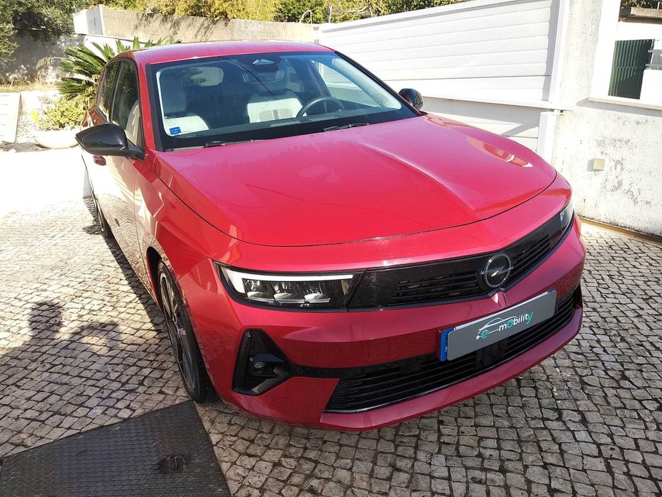 Opel Astra Elétrico 54kwh 415km autonomia