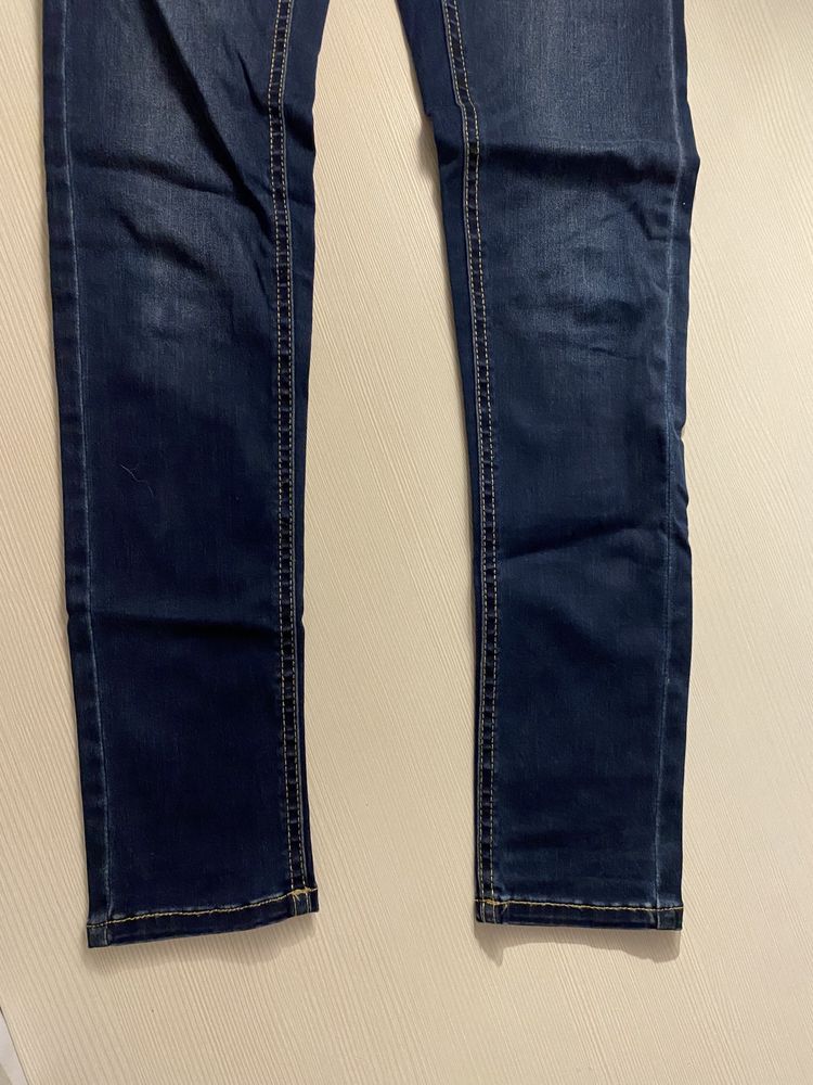 Spodnie jeasnowe jeansy dziewczęce 158