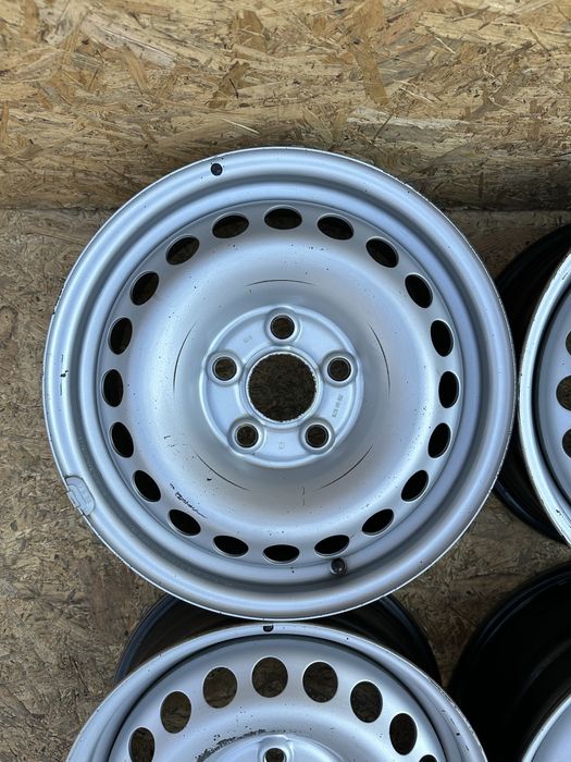 Диски5/120 R16 ET51 цо(діа)65.1 титани диски