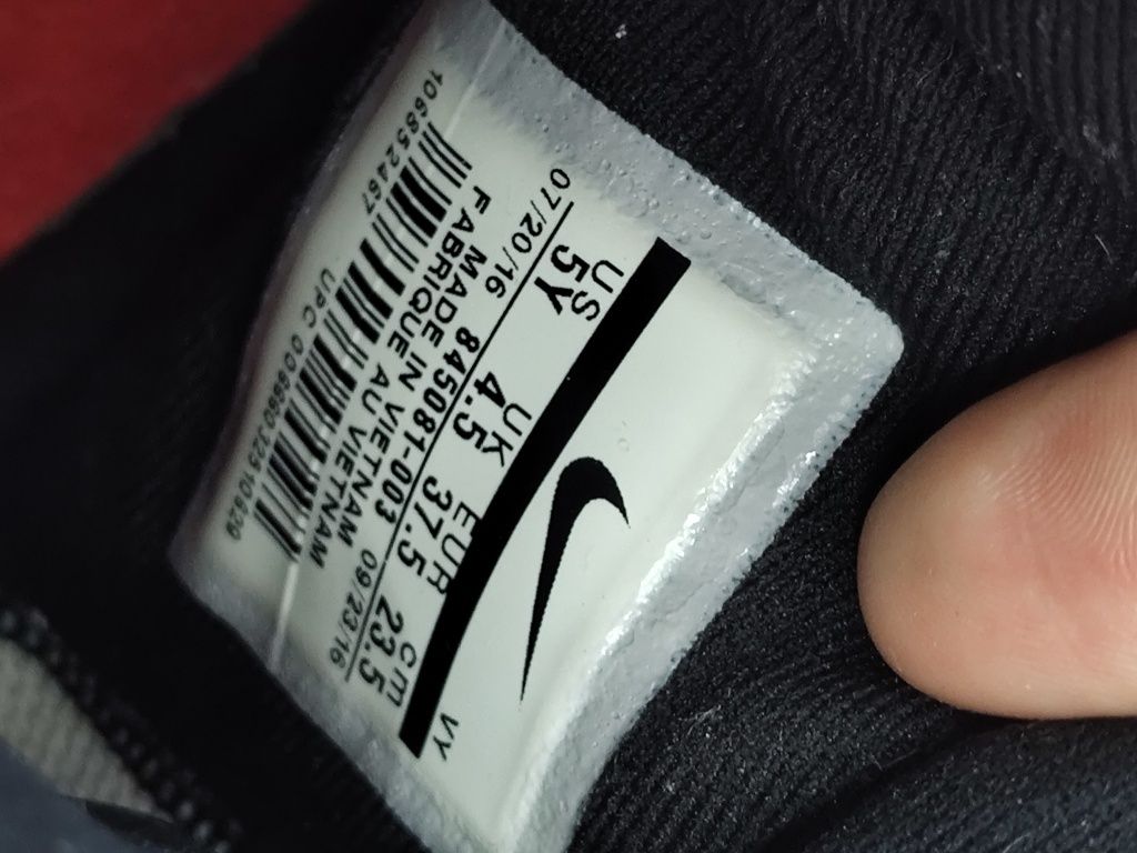 Buty damskie Nike 37.5cm