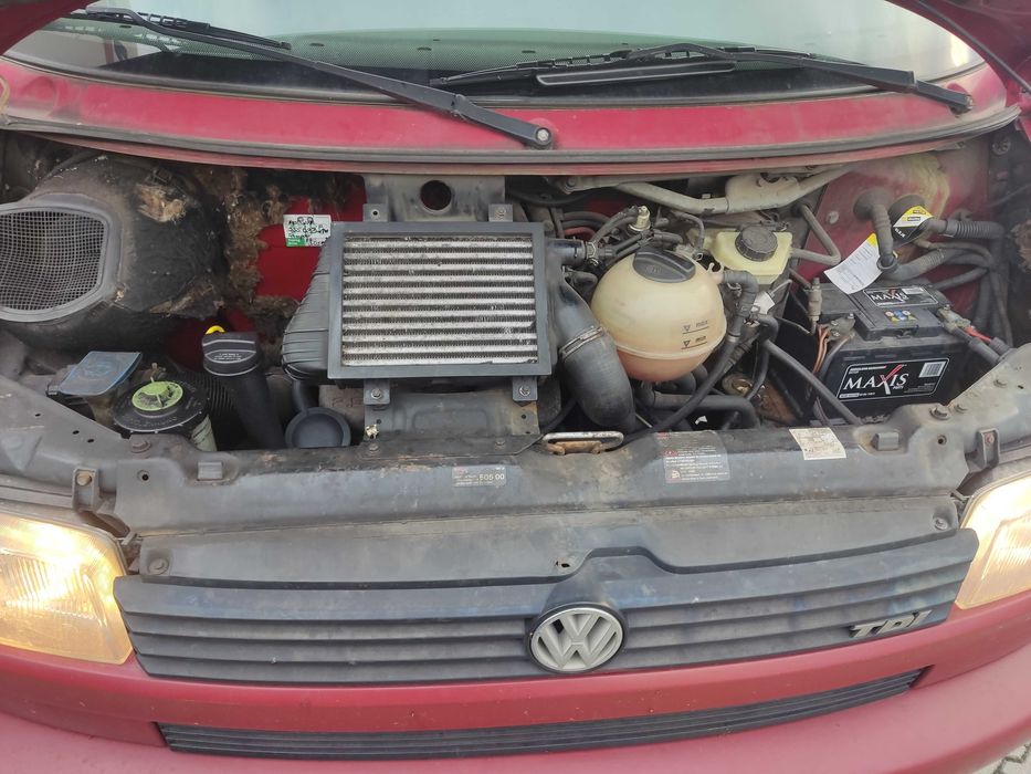 VW Transporter 2.5TDI 1996r 6os DOKA ładowność 995kg hak Doinwestowany