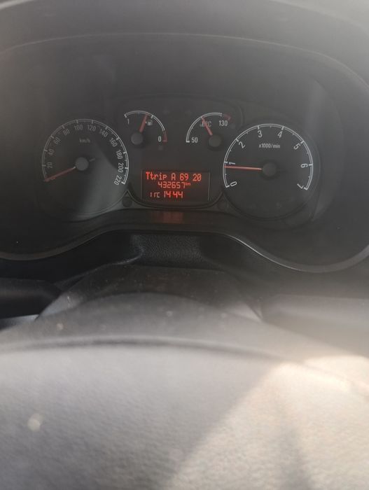 Опель комбо 1.6 дизель