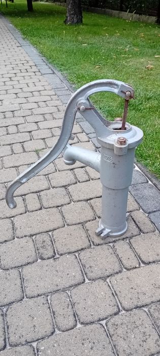 Pompa ogrodowa ręczna