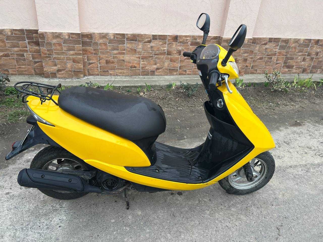 мопед Honda dio 68 бу жовтий колір, скутер хонда