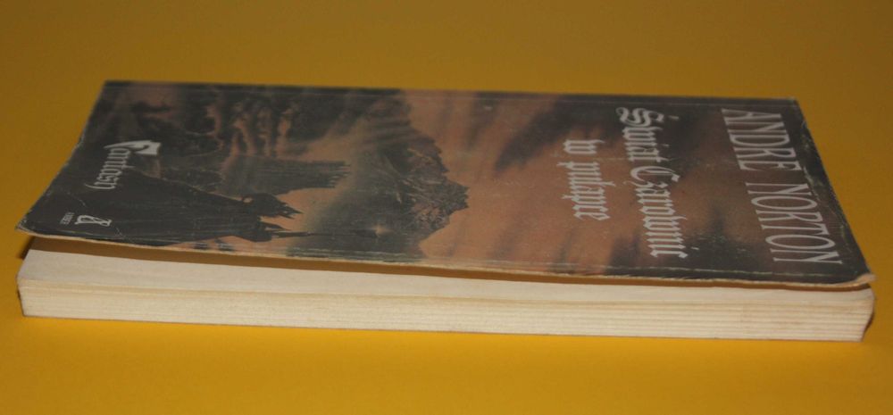 ŚWIAT CZAROWNIC w pułapce Andre Norton książka 1990