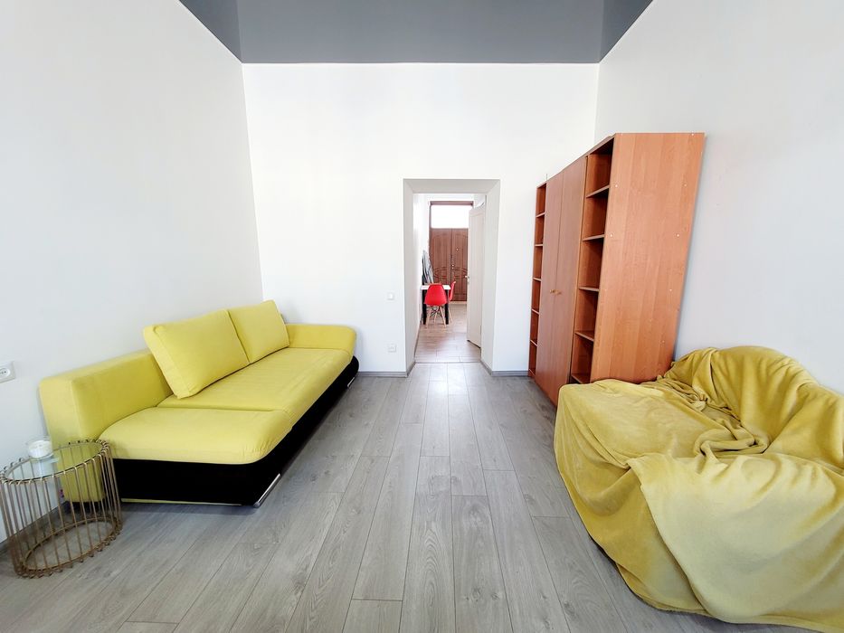 Подобово в. Перова, поруч ЖД, Городоцька, Шевченка, центр.