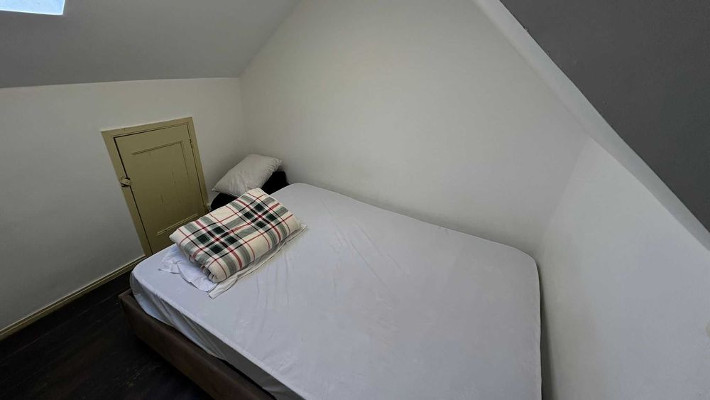 Quarto para arrendamento no centro do Porto