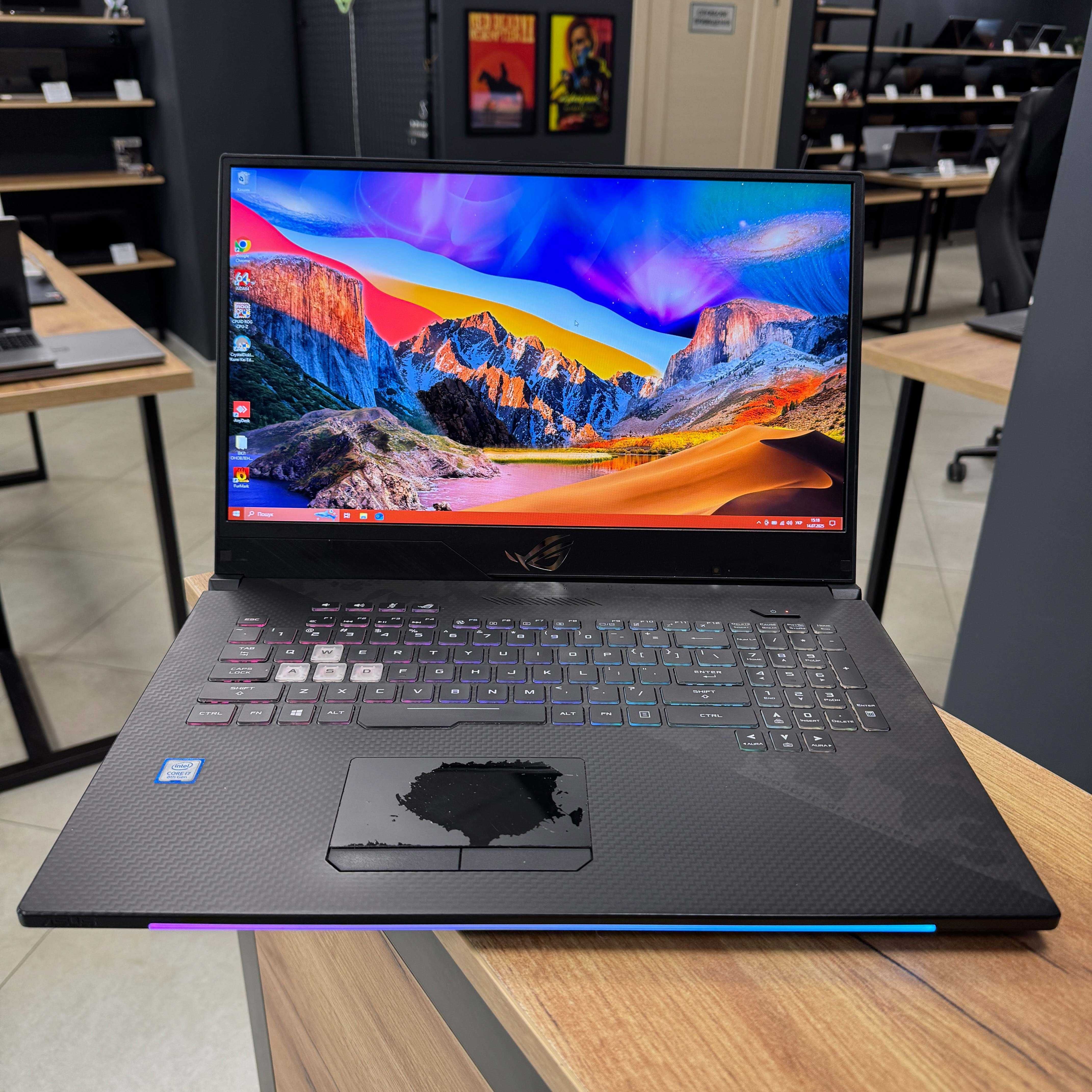 Ігровий ROG Strix Scar II - 17.3" 144 Гц/i7 8750H/RTX 2060 6 GB/16 GB