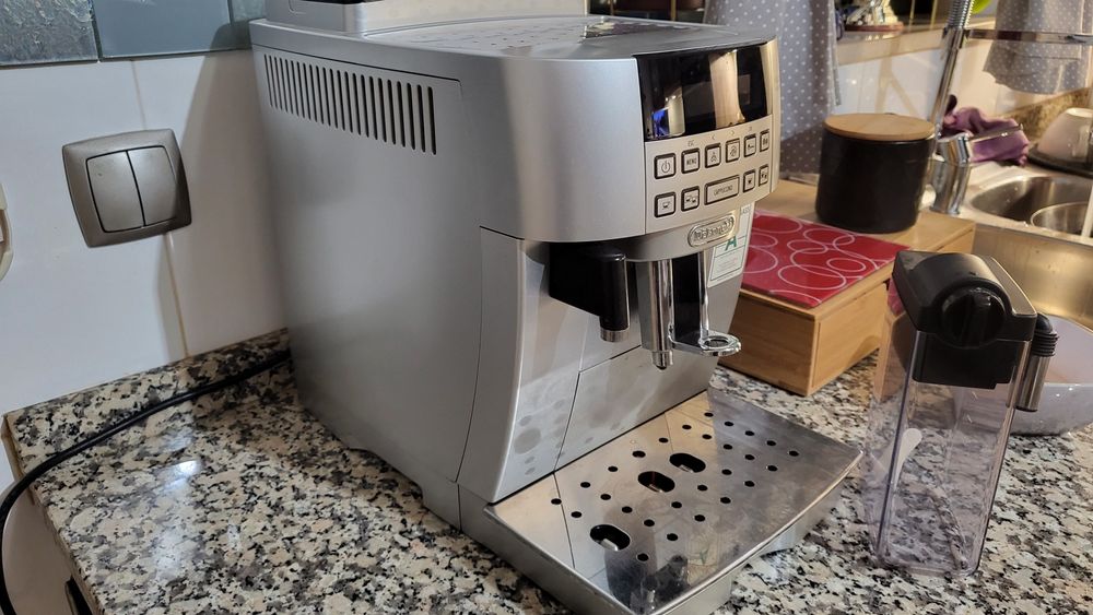 Delonghi magnifica s cappuccino