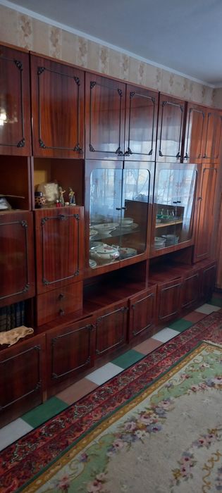Продам 3ёх.ком. кв.Л.Б. 2/9 70м².10мик ОСББ..