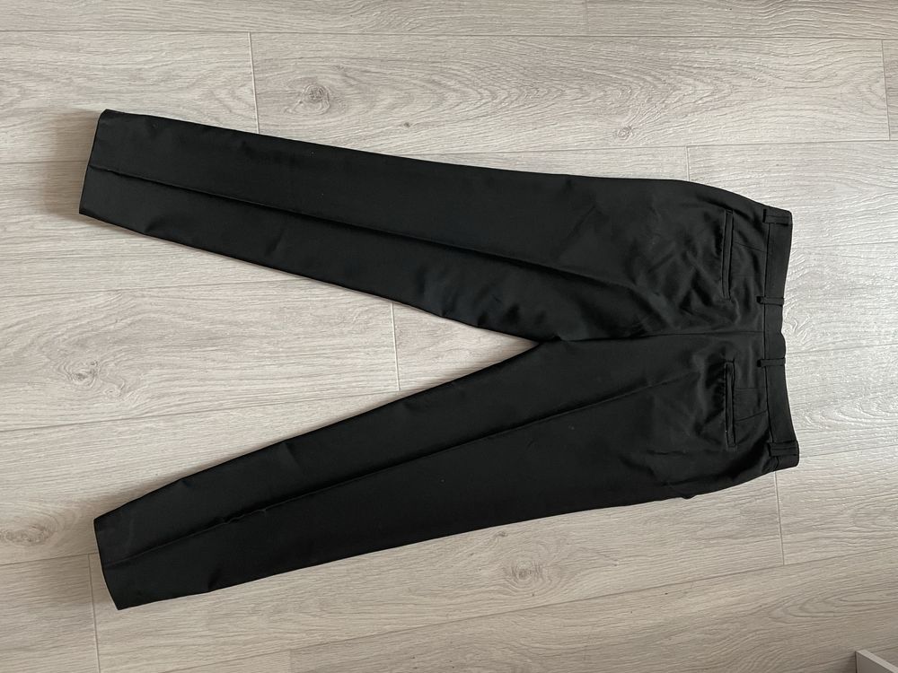 Продаю брюки River Island размер 32/32(М)