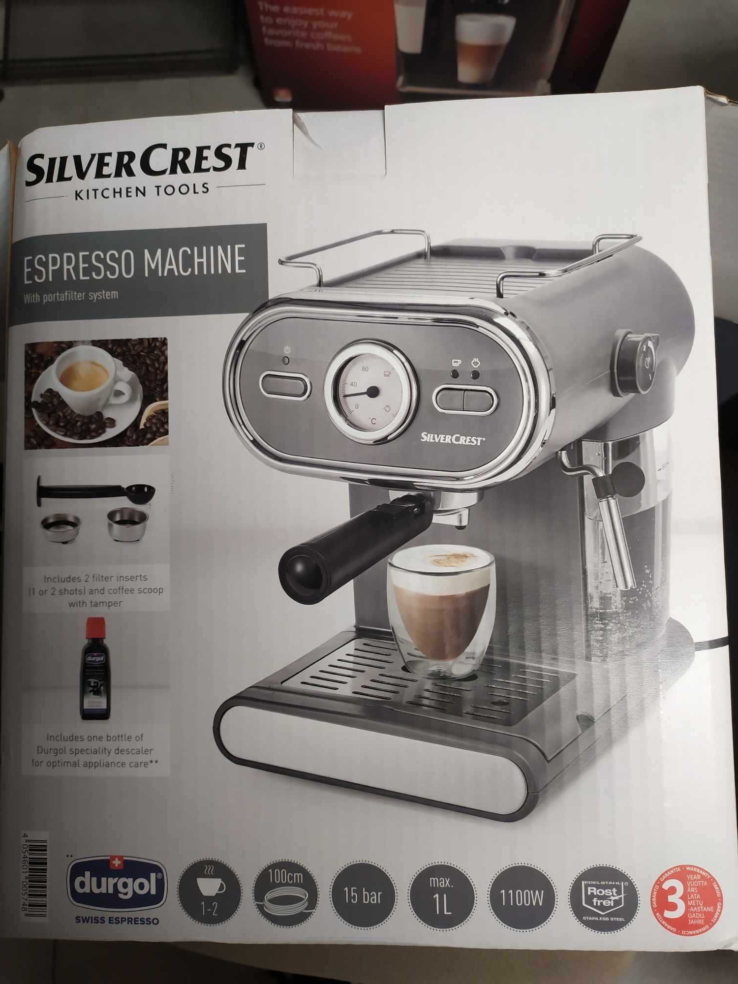 Kolbowy Expres do kawy SilverCrest