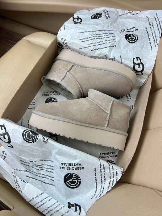 Женские сапоги UGG Classic Ultra Mini Platform Light Grey 36-41 Купить